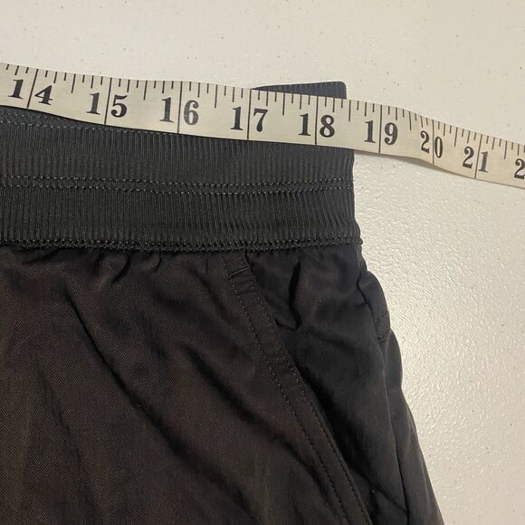 North Face Shorts Aphrodite Motion Women's s XL Black Nylon Hiking Gorp NF0A4AQF - Picture 5 of 12